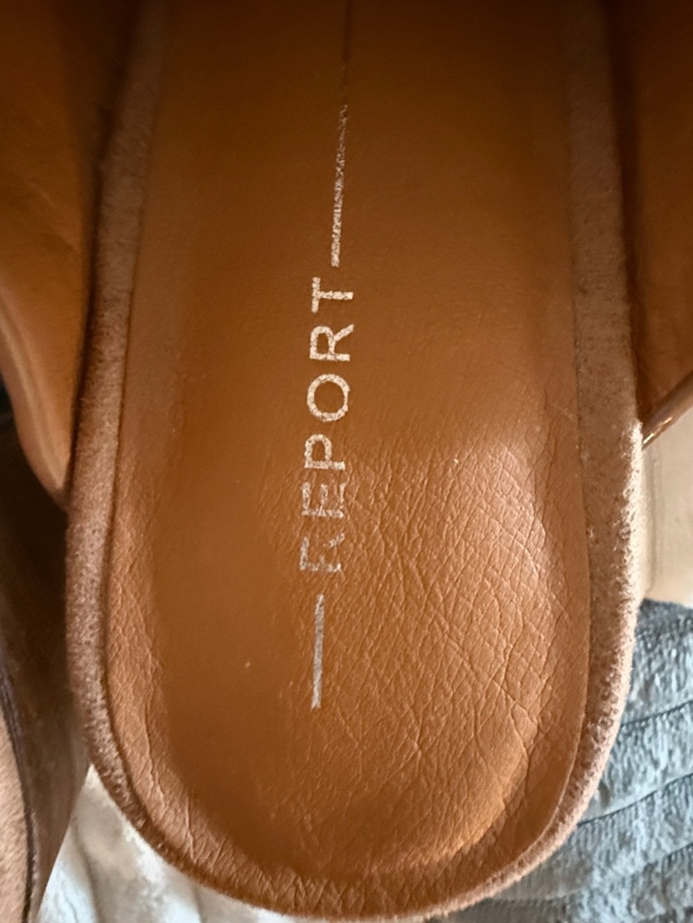 Report Toni Mule Heeled Bootie - Picture 5 of 9